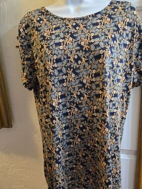 LIZ & LILLI Floral Short Sleeve Top Size 1X New With Tag
